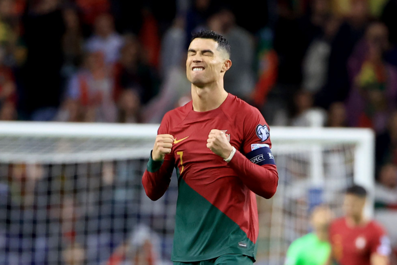 Read more about the article Portugal 3-2 Eslováquia: Cristiano Ronaldo marca dois golos e garante vaga no Euro 2024