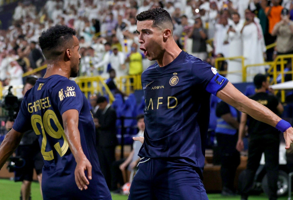 Read more about the article Cristiano Ronaldo leva o Al-Nassr FC a vencer o Saihat Gulf por 2-0